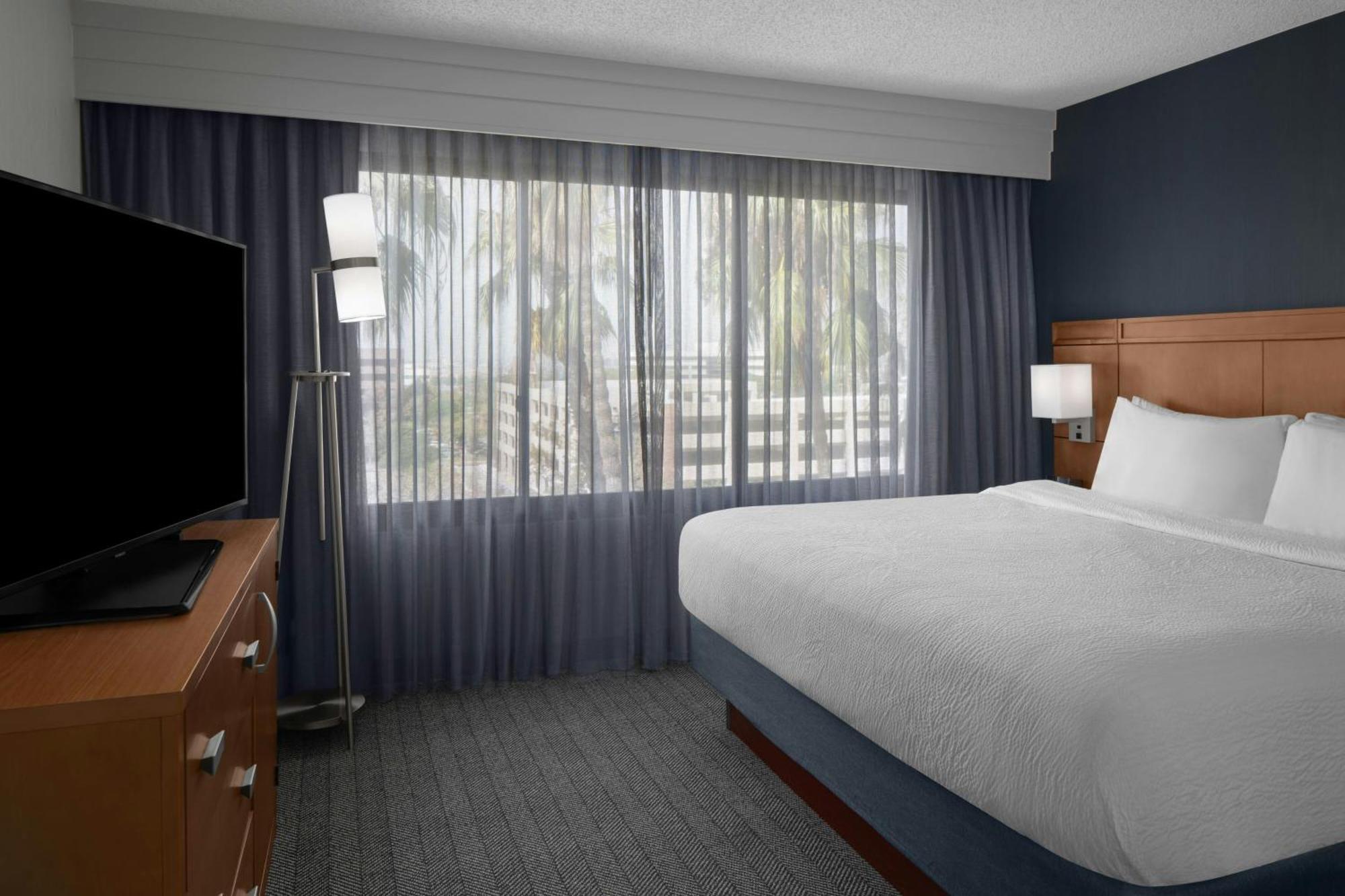 Hotel Courtyard By Marriott Cypress Anaheim / Orange County Exterior foto